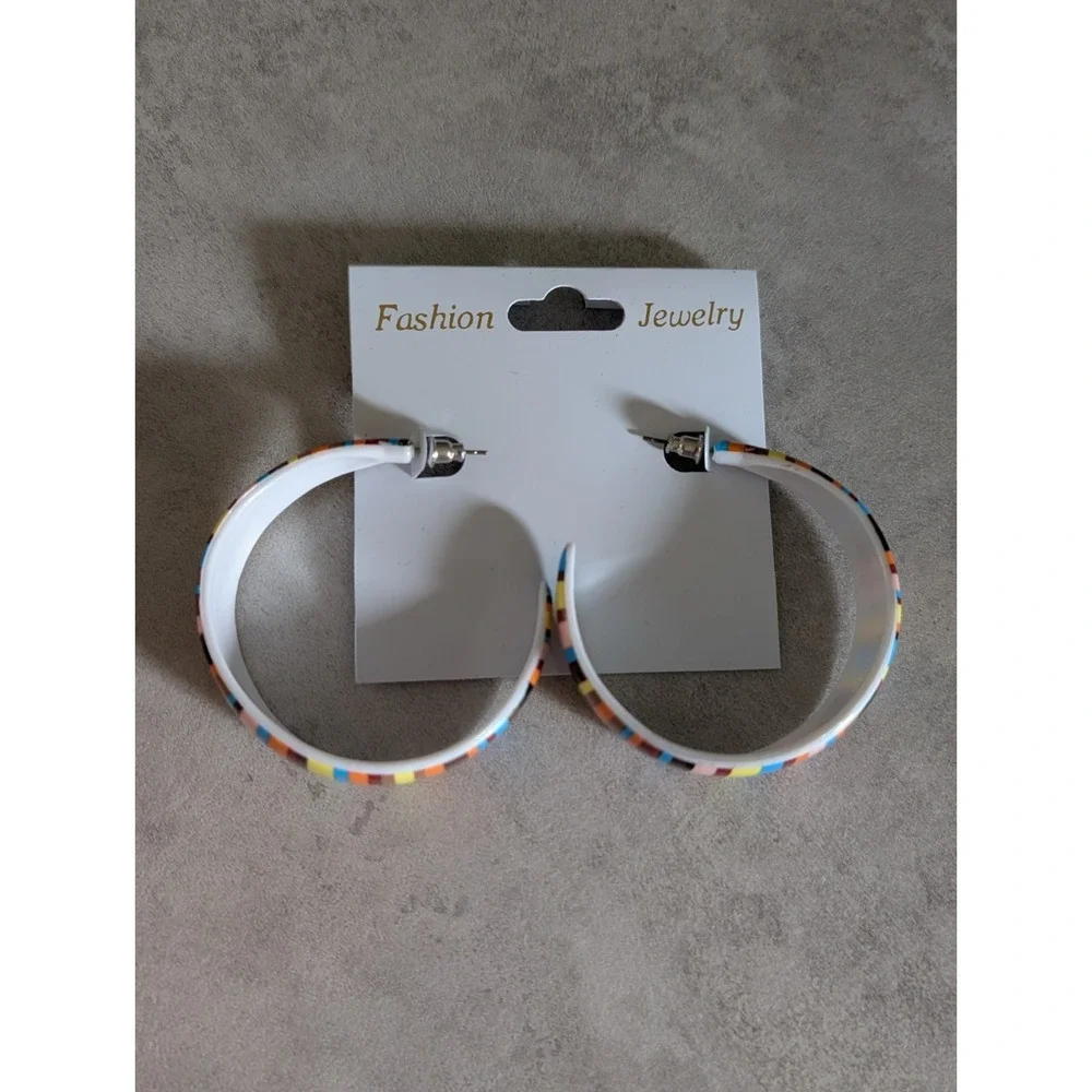 Vintage Multi Colored Striped Plastic Tapered Open Ended Hoop Pierced Earrings